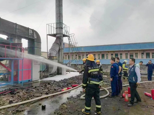 廢氣處理設施火災救援現場